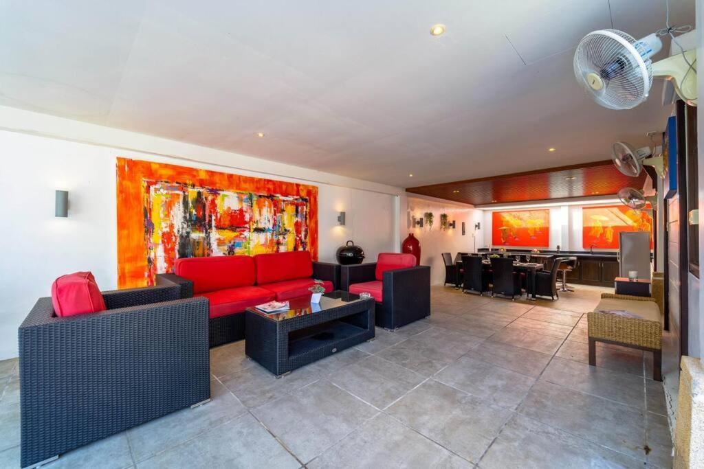 3 Bedroom Pool In Great Location! Bub วิลล่า